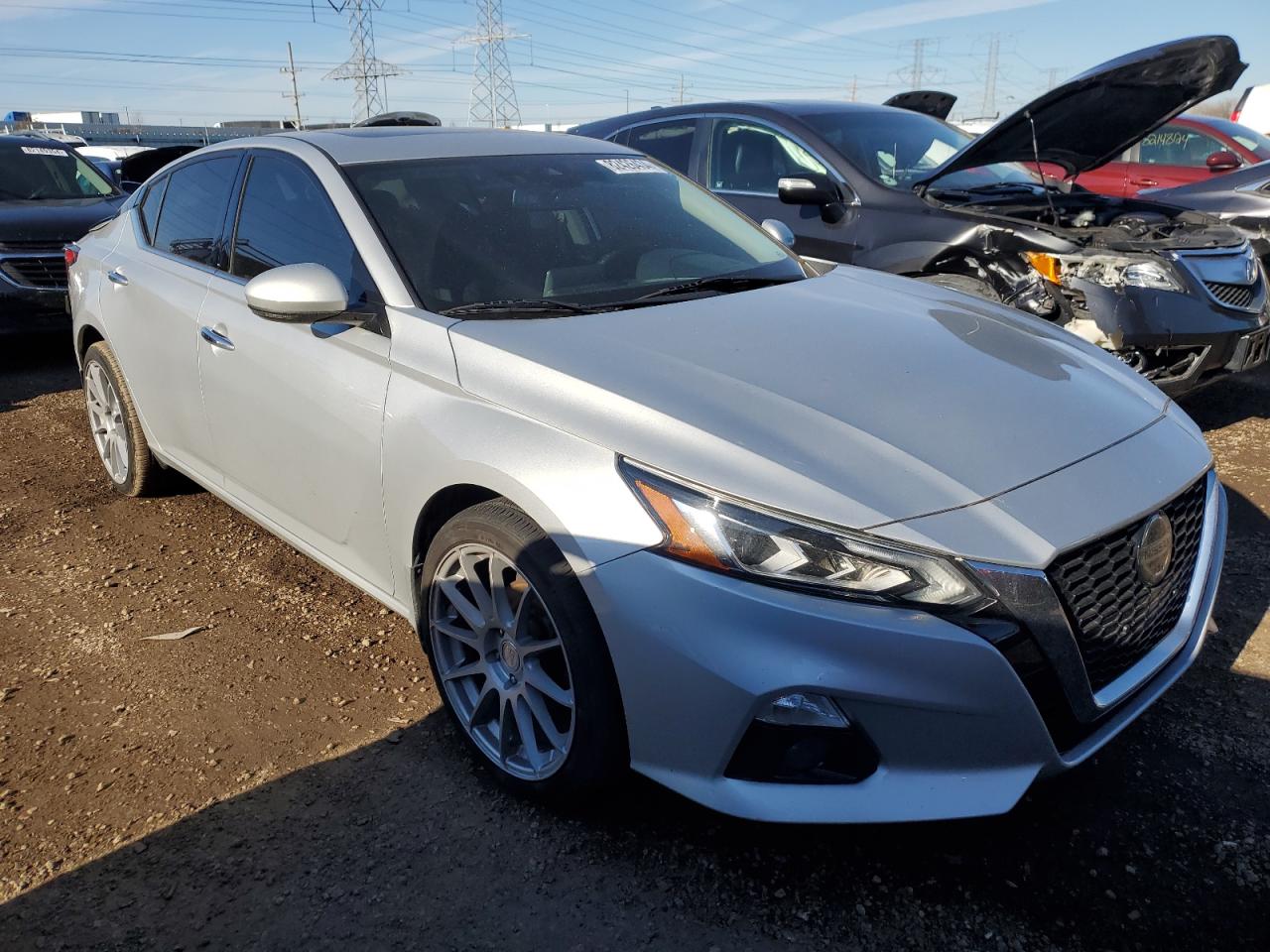 2019 Nissan Altima - Image 4