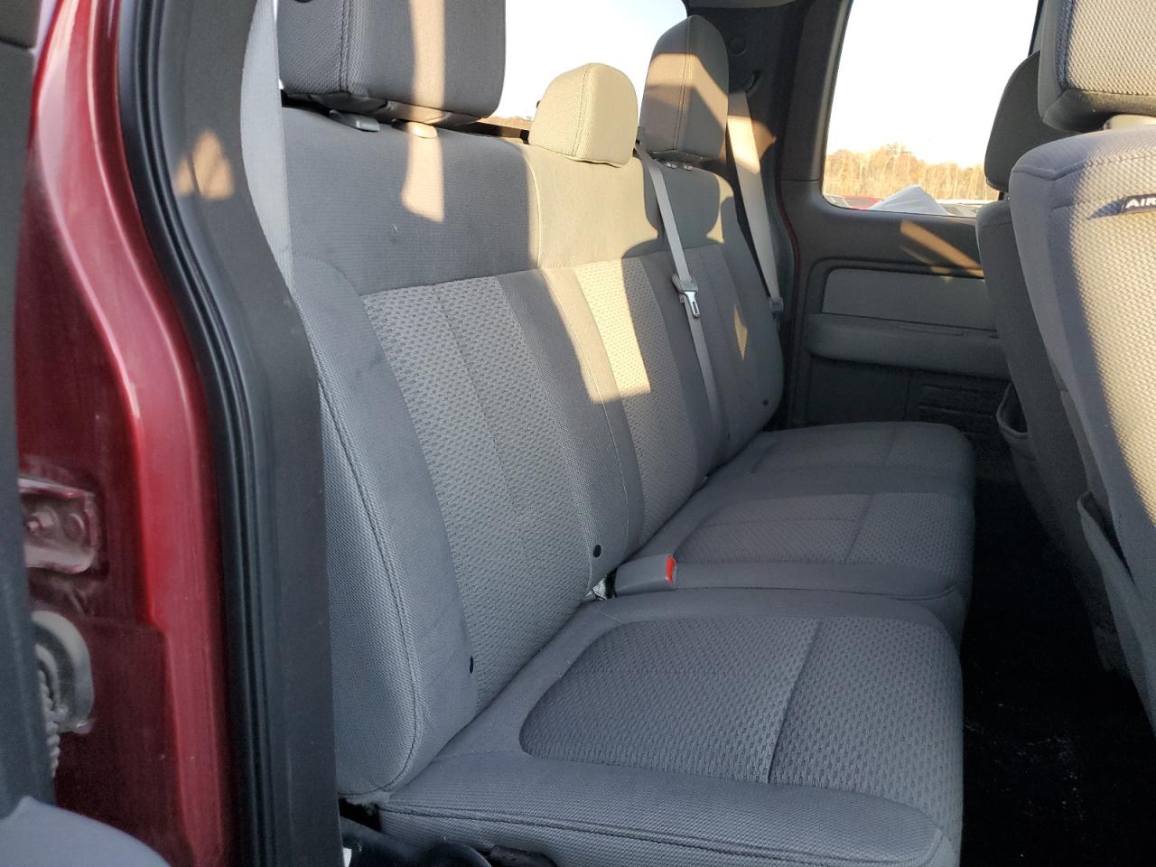 2013 Ford F-150 - Image 10
