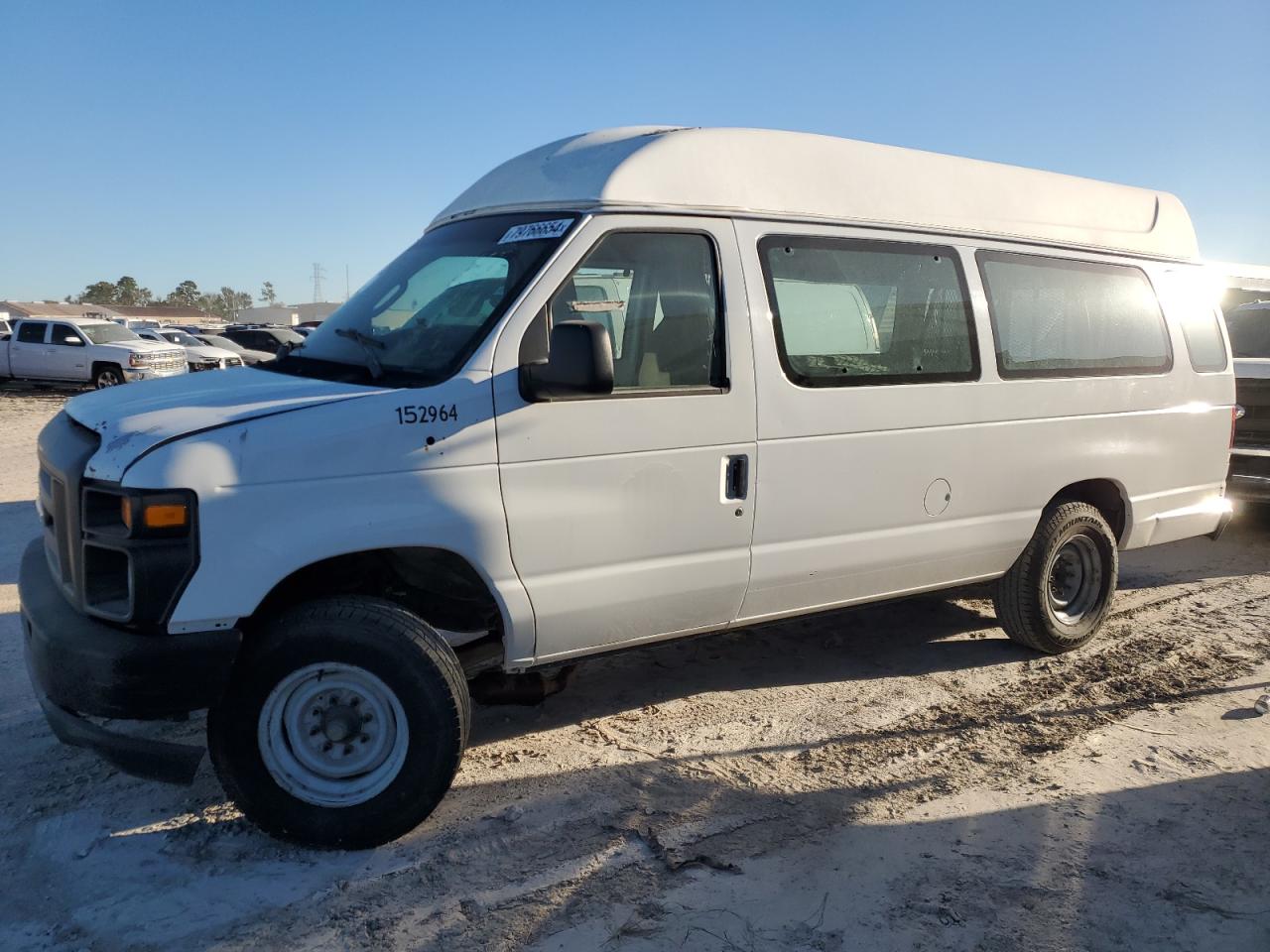 2014 Ford Econoline - Image 1