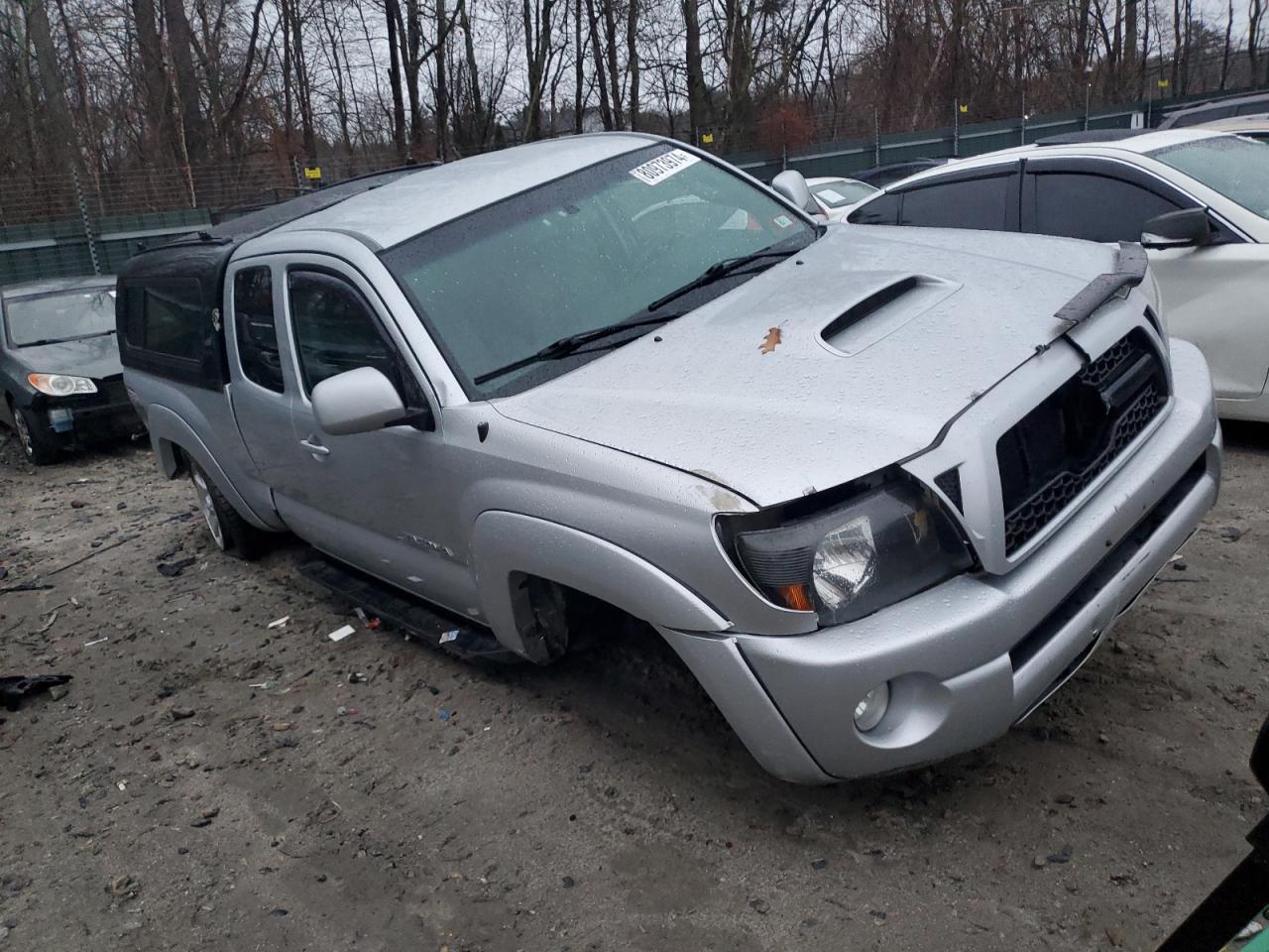 2011 Toyota Tacoma - Image 4