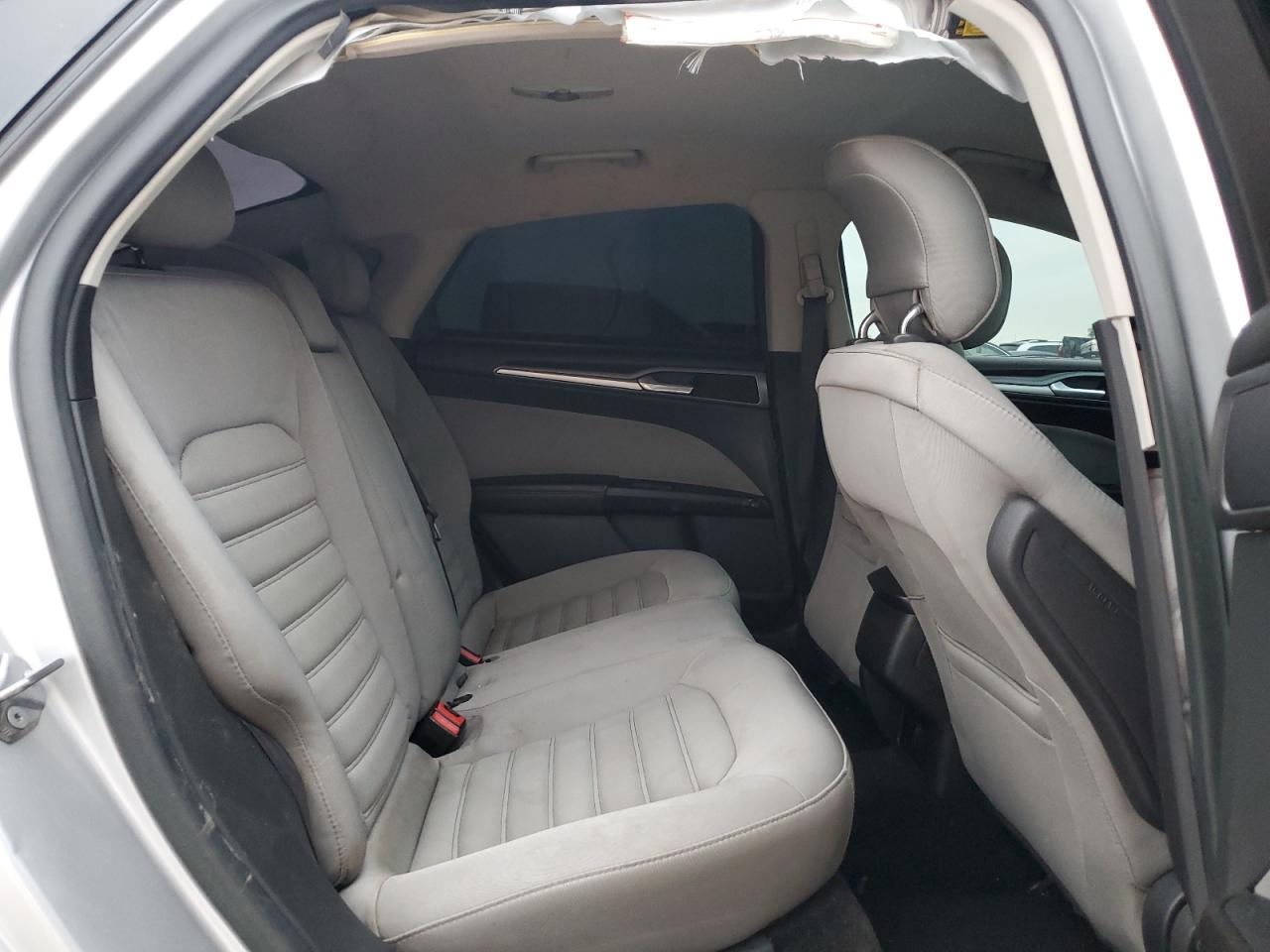 2015 Ford Fusion - Image 11