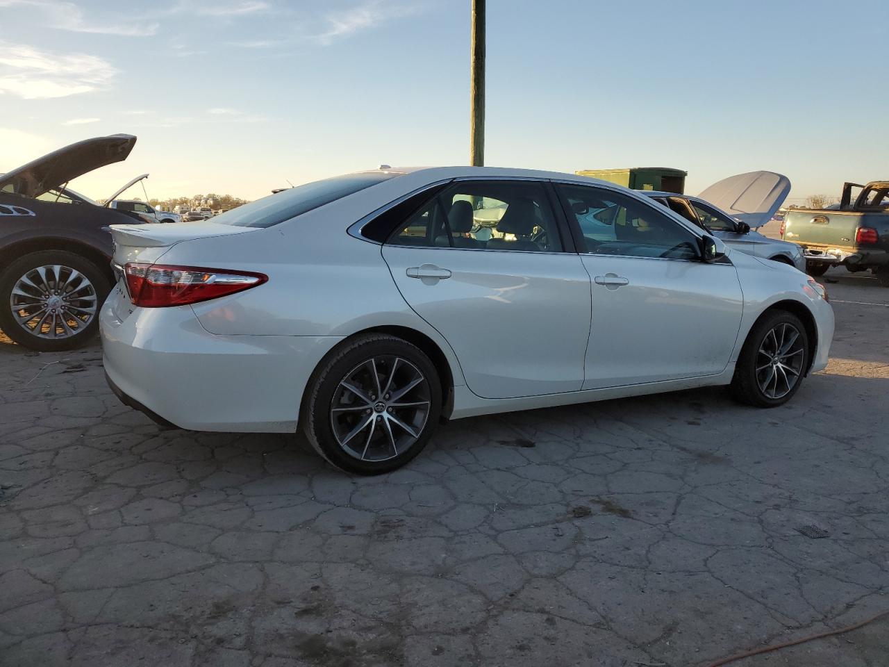2015 Toyota Camry - Image 3