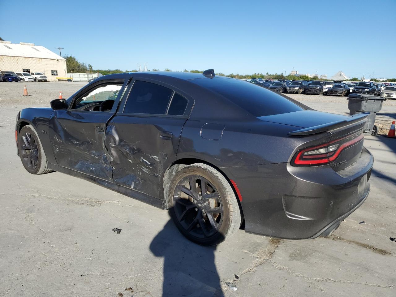 2020 Dodge Charger - Image 2