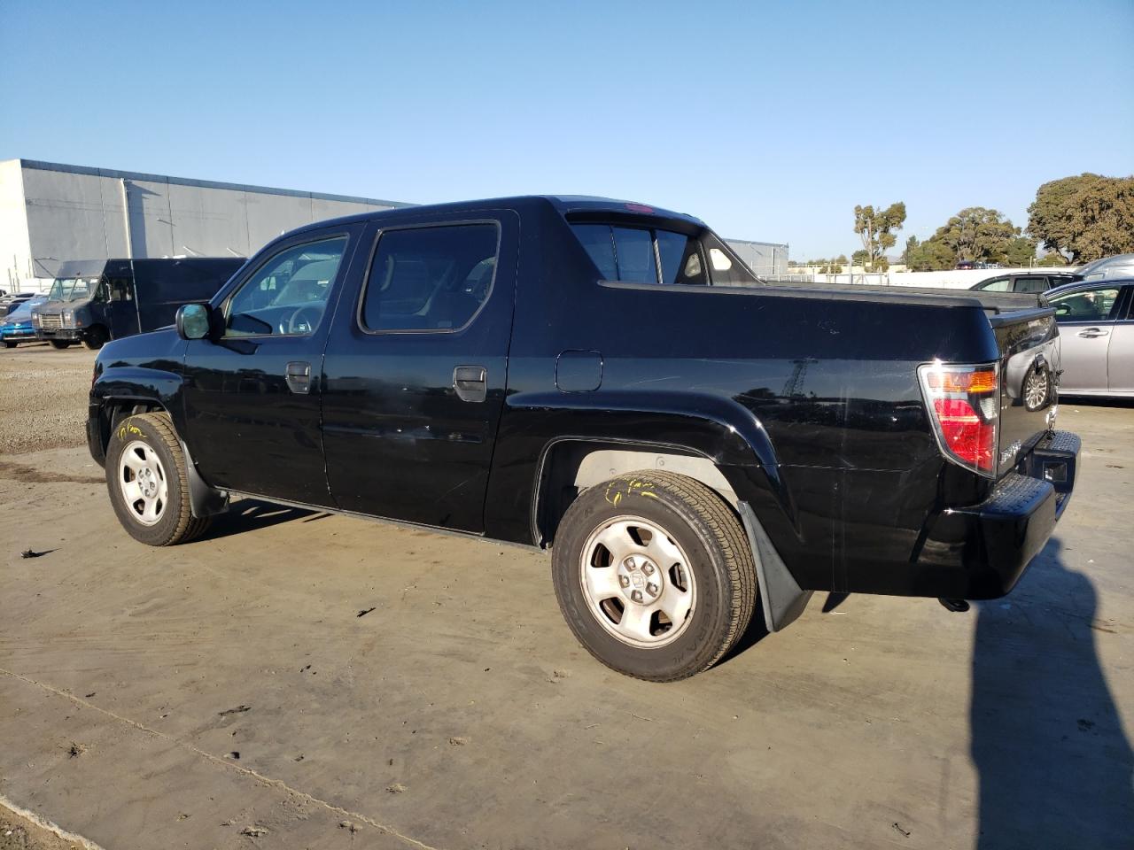 2007 Honda Ridgeline - Image 2
