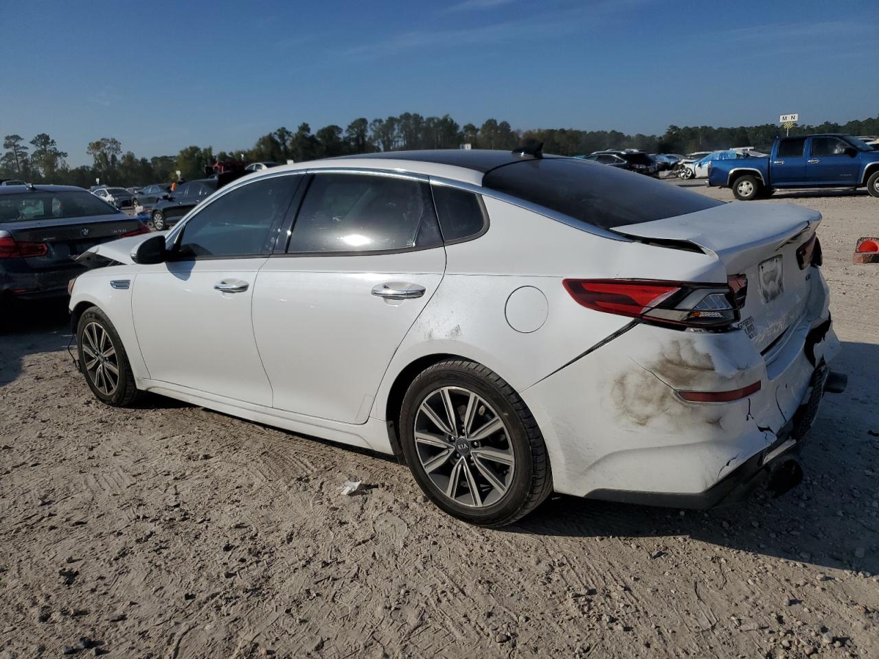 2019 Kia Optima - Image 2