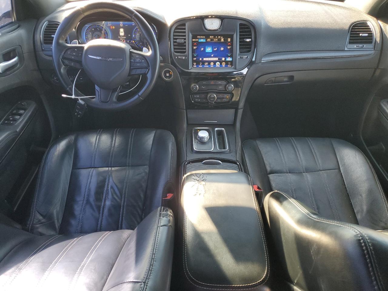 2016 Chrysler 300 - Image 8