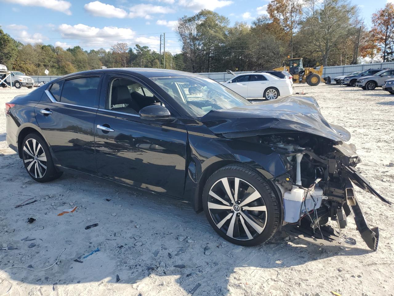 2020 Nissan Altima - Image 4