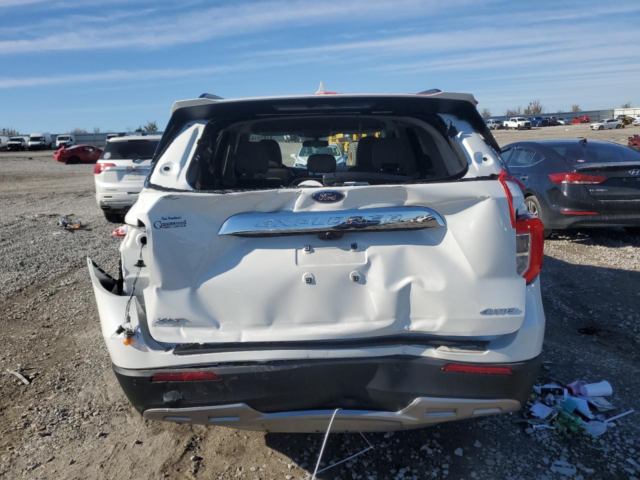 2022 Ford Explorer - Image 6