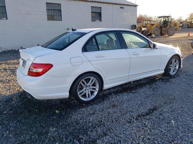  MERCEDES-BENZ C-CLASS 2014 Biały