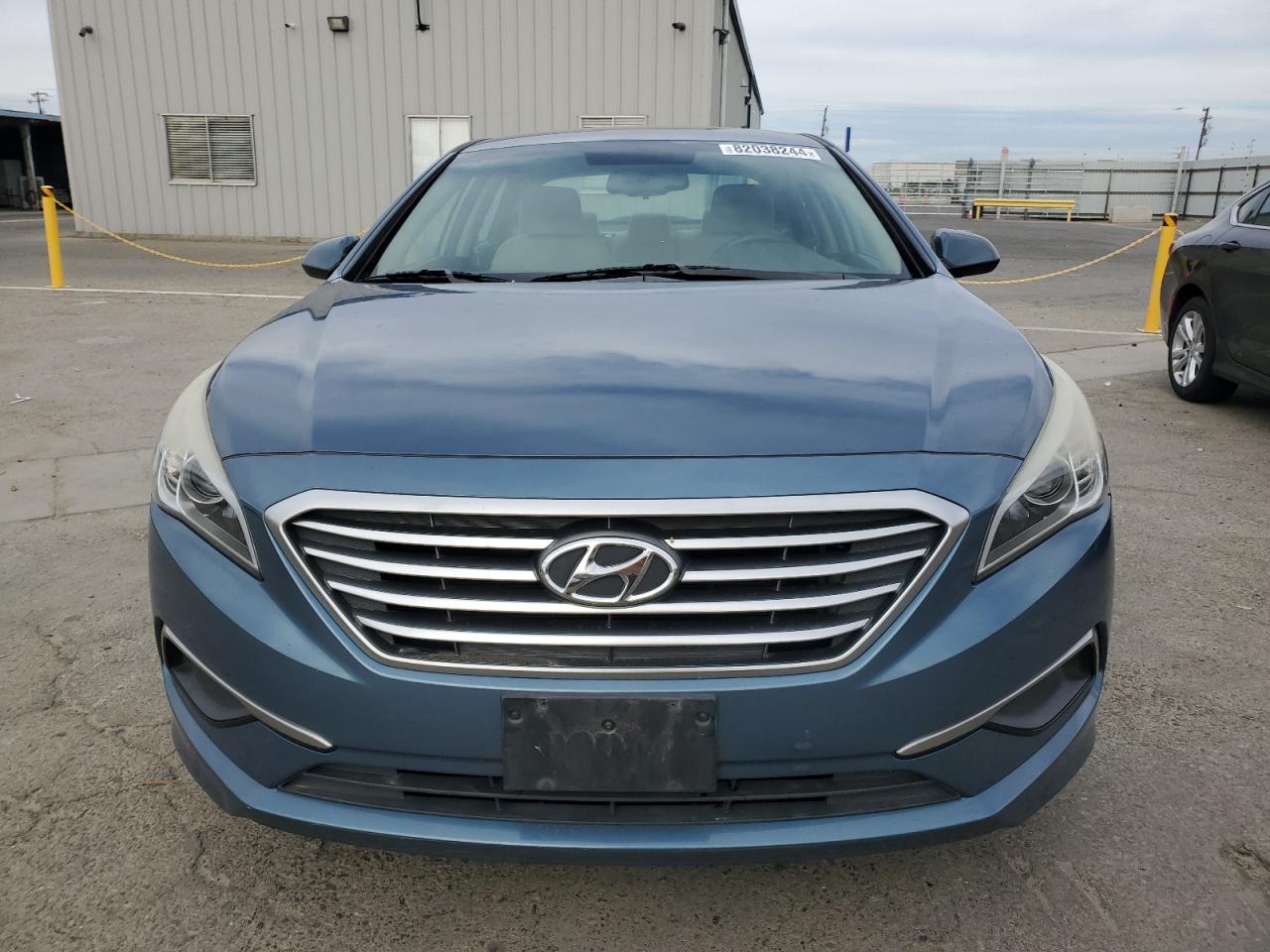 2017 Hyundai Sonata - Image 5