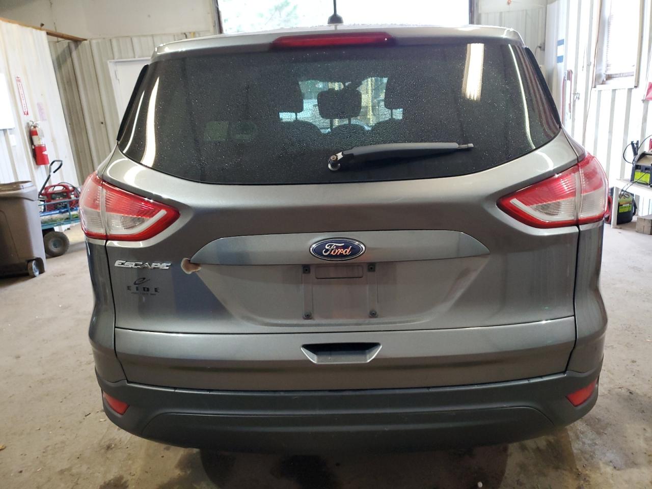 VIN 1FMCU0F76DUA35173 2013 FORD ESCAPE no.6