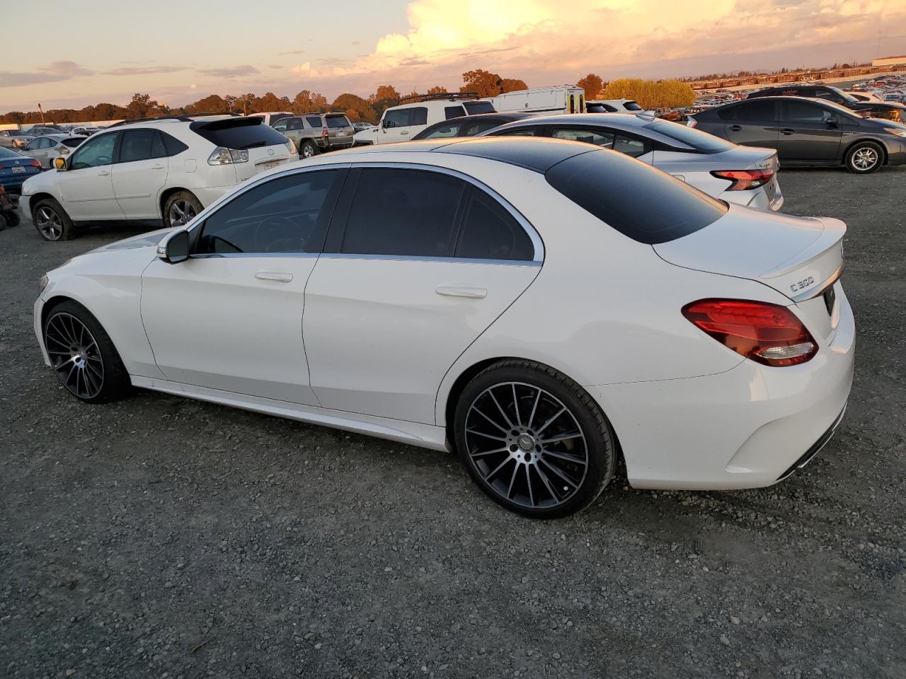 2015 Mercedes-Benz C-klasse - Image 2