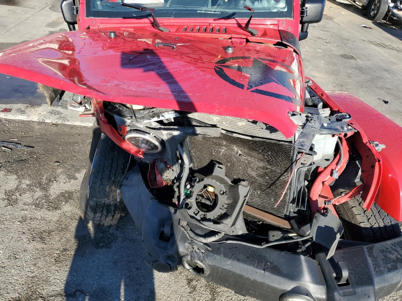 2010 Jeep Wrangler - Image 12