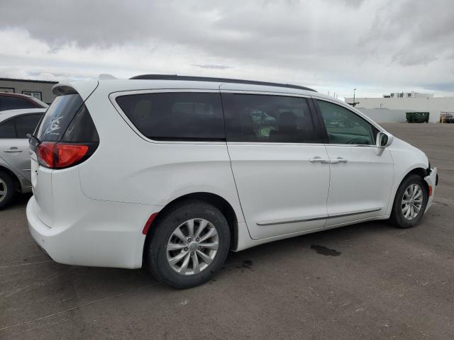  CHRYSLER PACIFICA 2017 Белы