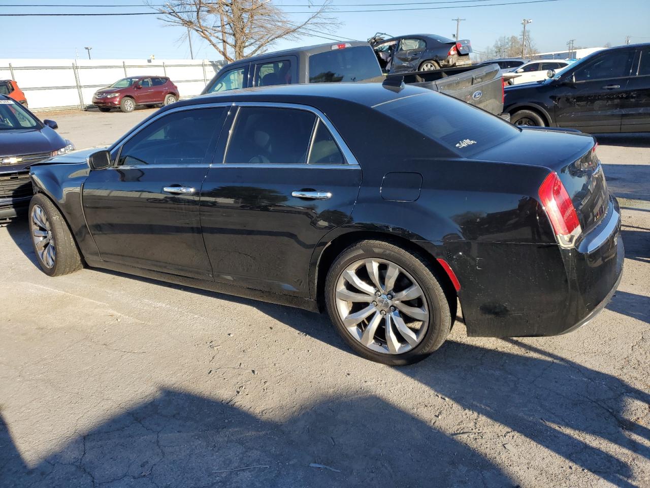 2018 Chrysler 300 - Image 2