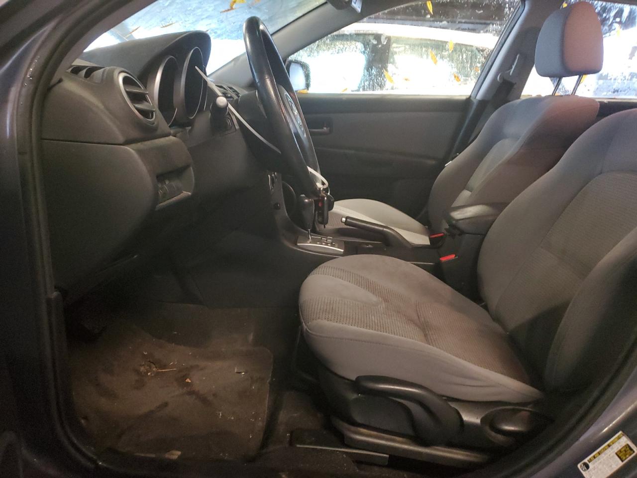 2008 Mazda 3 - Image 7