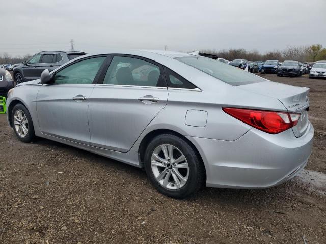  HYUNDAI SONATA 2013 Серебристый