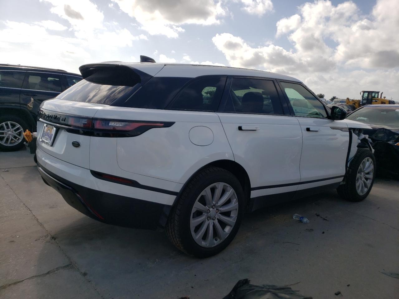 VIN SALYB2RX3JA775762 2018 LAND ROVER RANGEROVER no.3