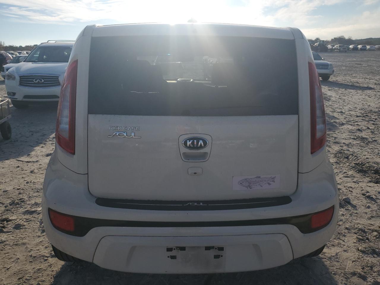 2013 Kia Soul + VIN: KNDJT2A67D7762880 Lot: 79567584