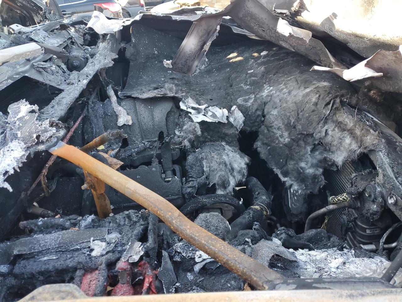 2016 Chevrolet Silverado - Image 11