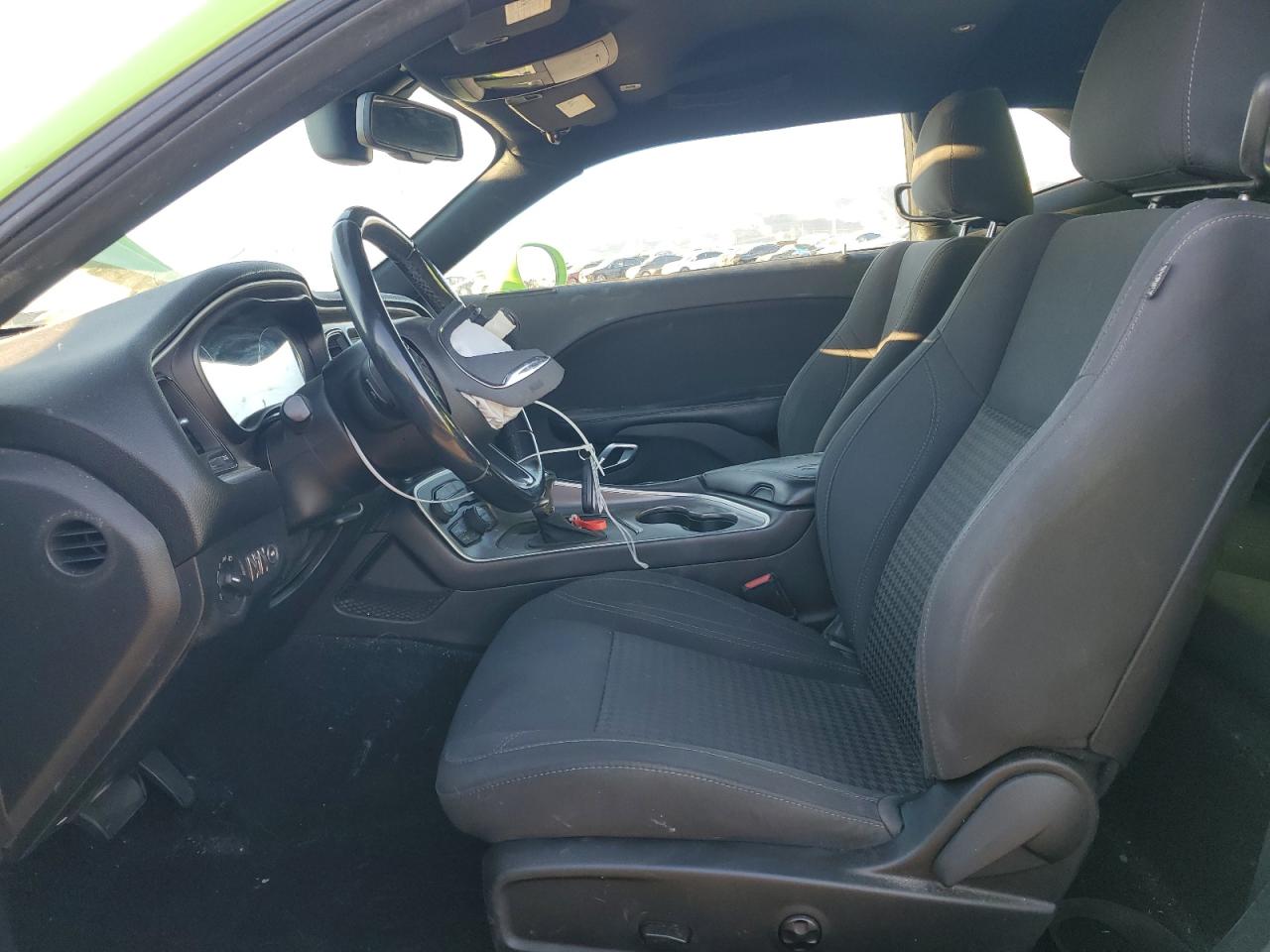 2019 Dodge Challenger - Image 7