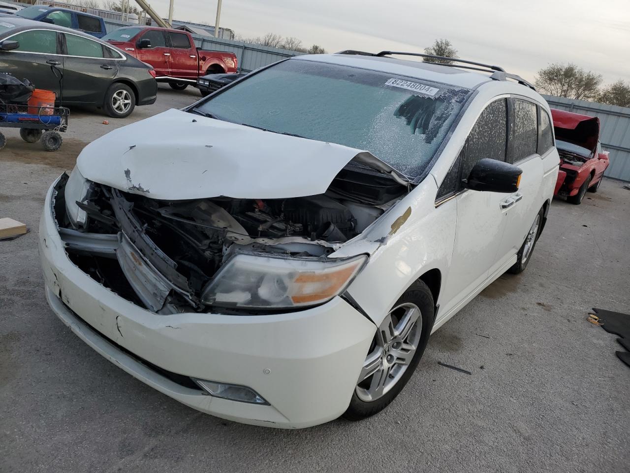 2012 Honda Odyssey Touring на продаже в Kansas City, KS - Undercarriage