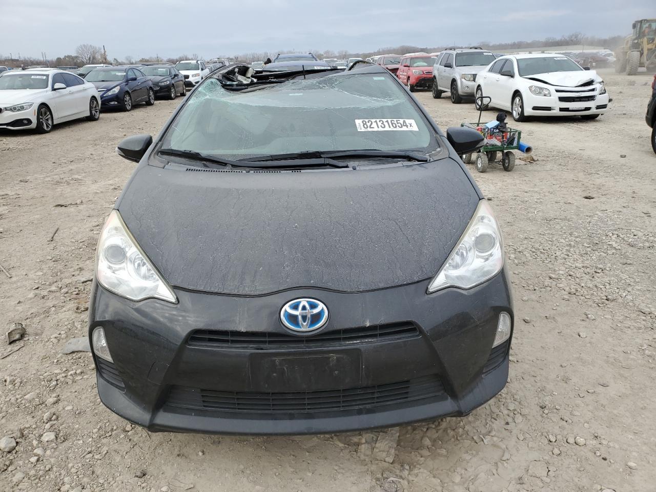 2014 Toyota Prius - Image 5