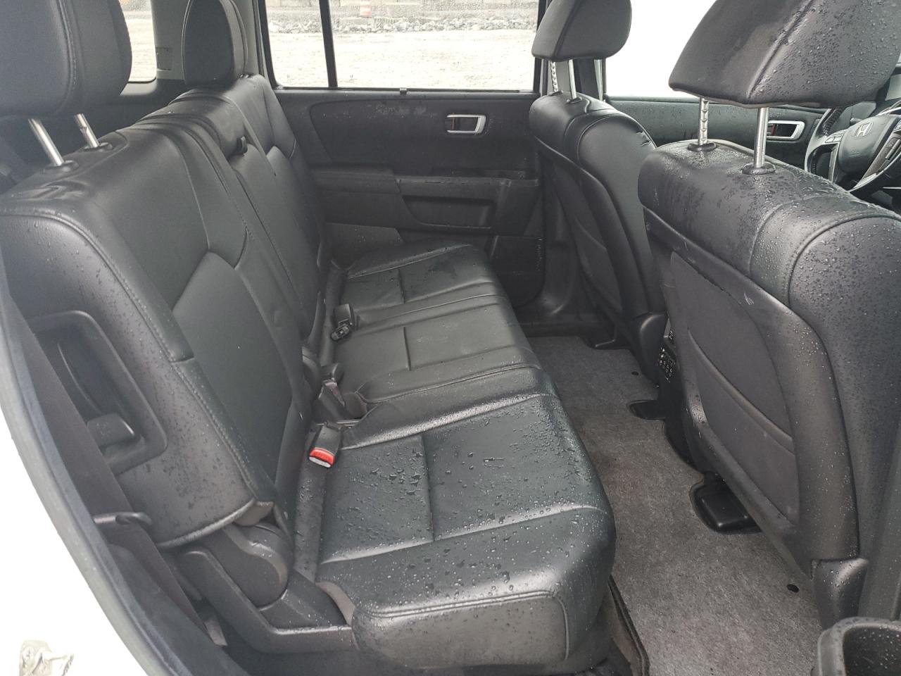 2012 Honda Pilot - Image 11