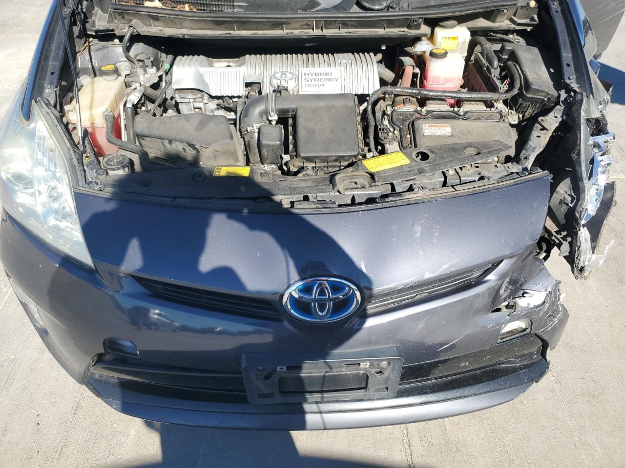 2014 Toyota Prius - Image 11