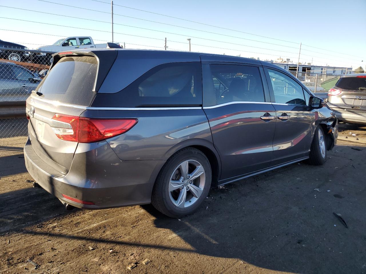 2019 Honda Odyssey - Image 3