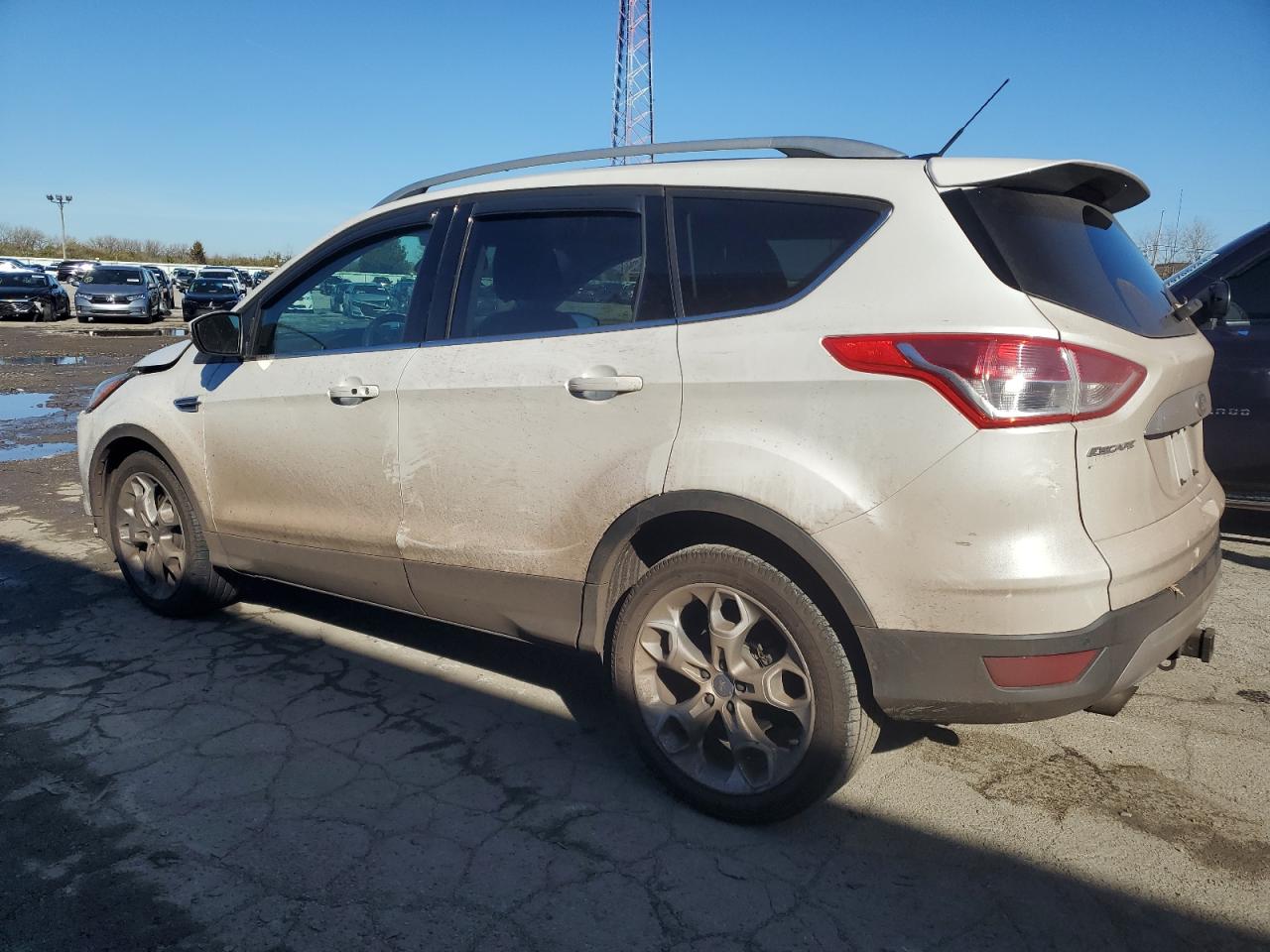 VIN 1FMCU9J92FUB39238 2015 FORD ESCAPE no.2