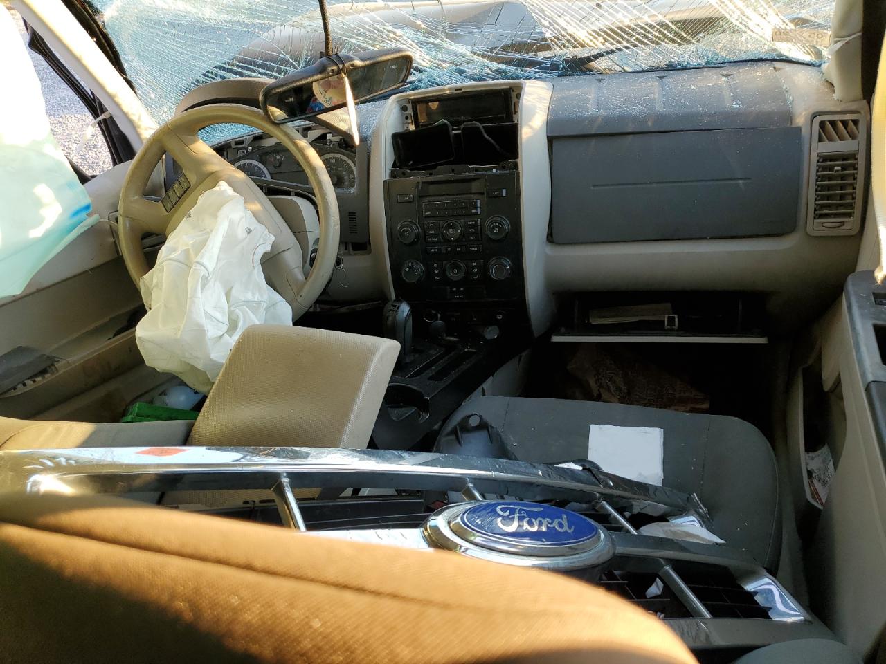 2011 Ford Escape - Image 8