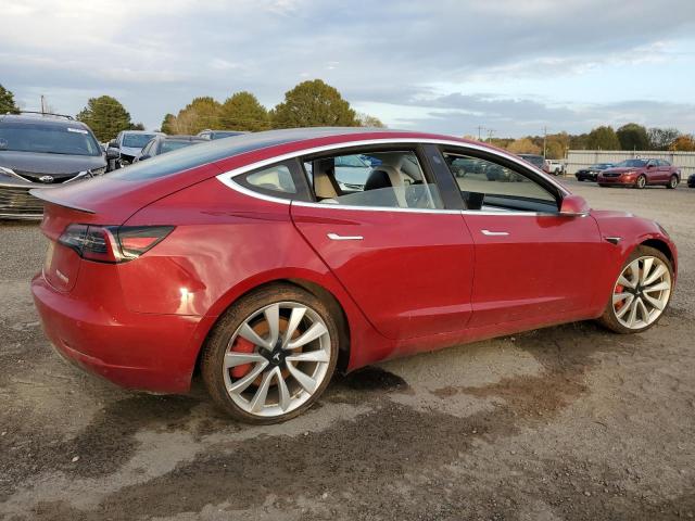  TESLA MODEL 3 2018 Червоний