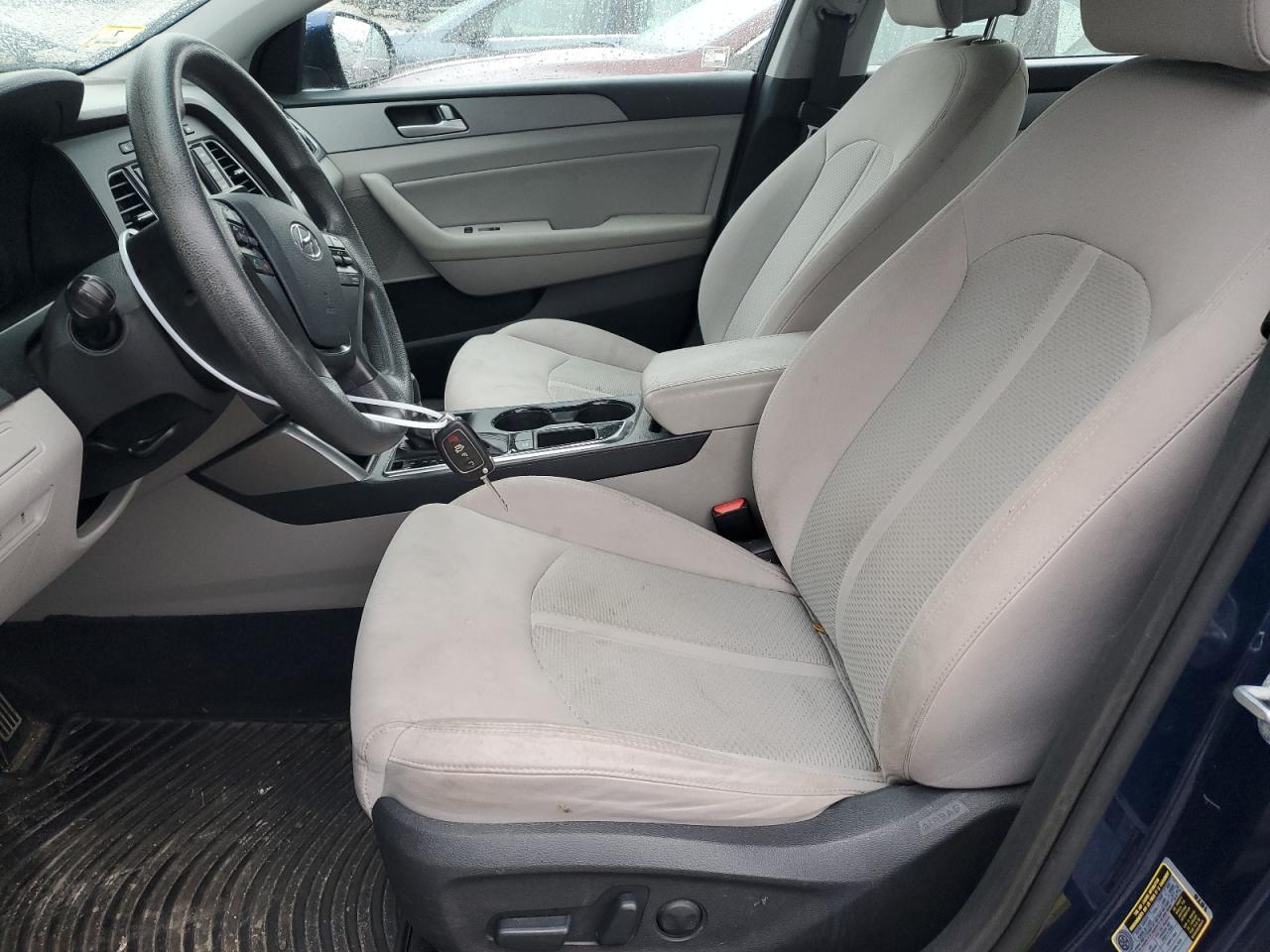 2015 Hyundai Sonata - Image 7