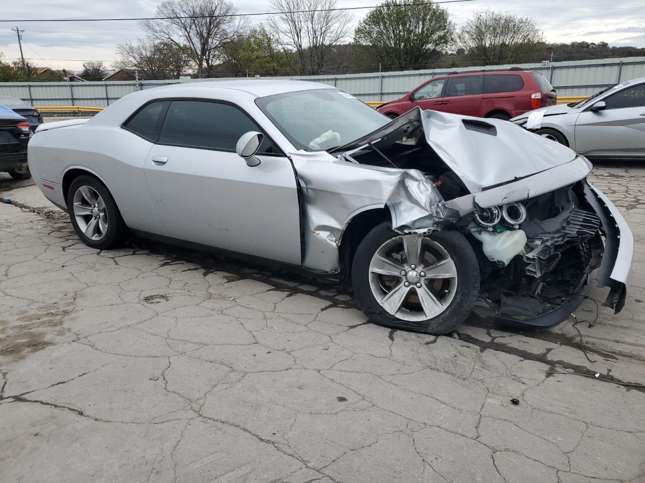 2019 Dodge Challenger - Image 4