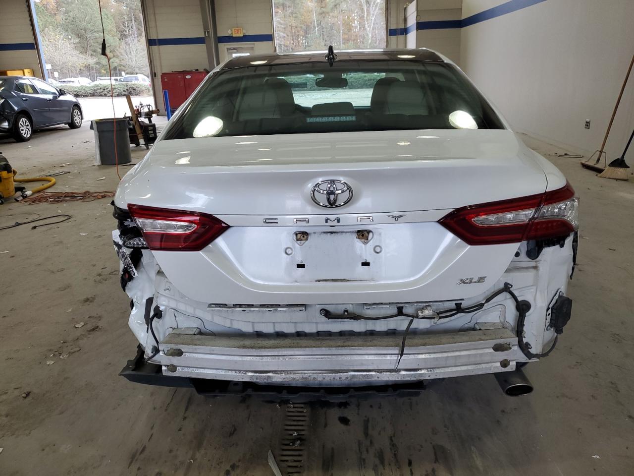 2018 Toyota Camry - Image 6