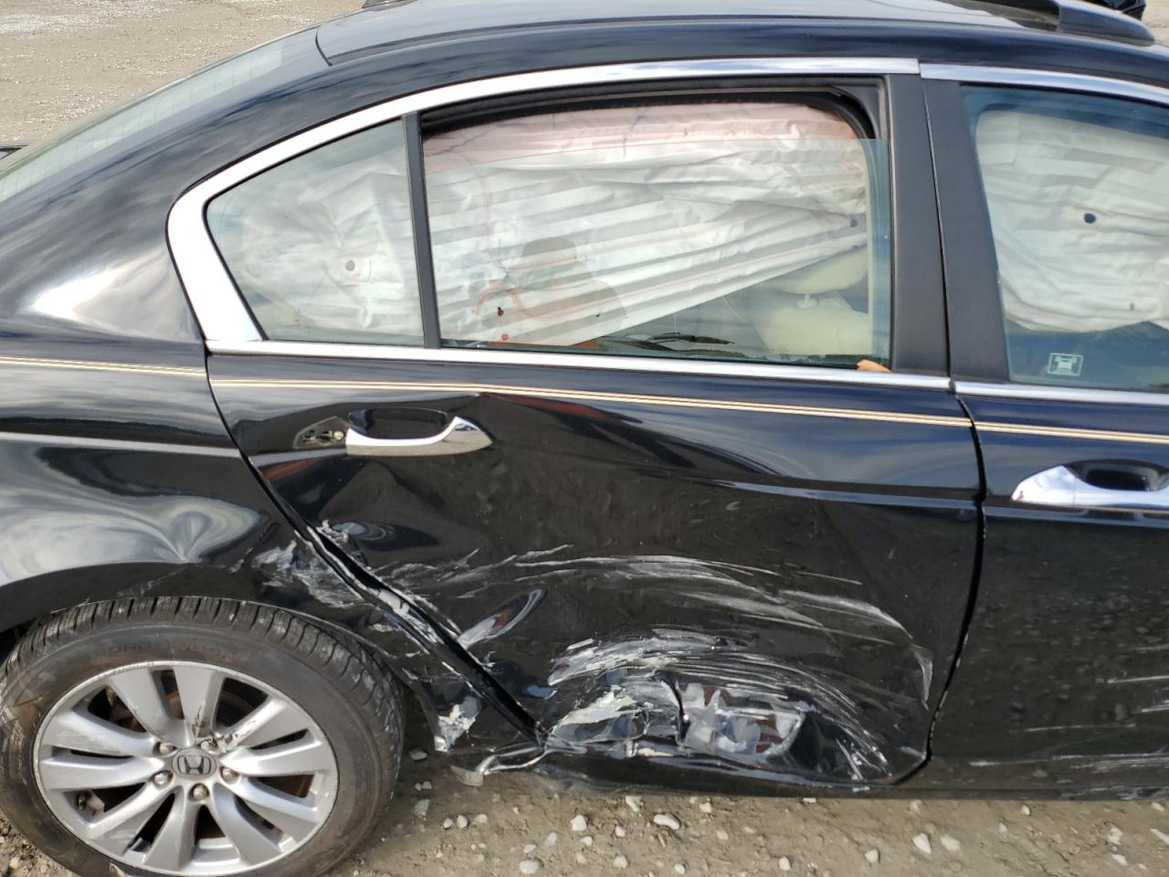 2012 Honda Accord - Image 11