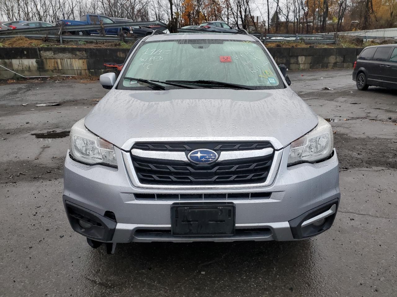 2017 Subaru Forester - Image 5