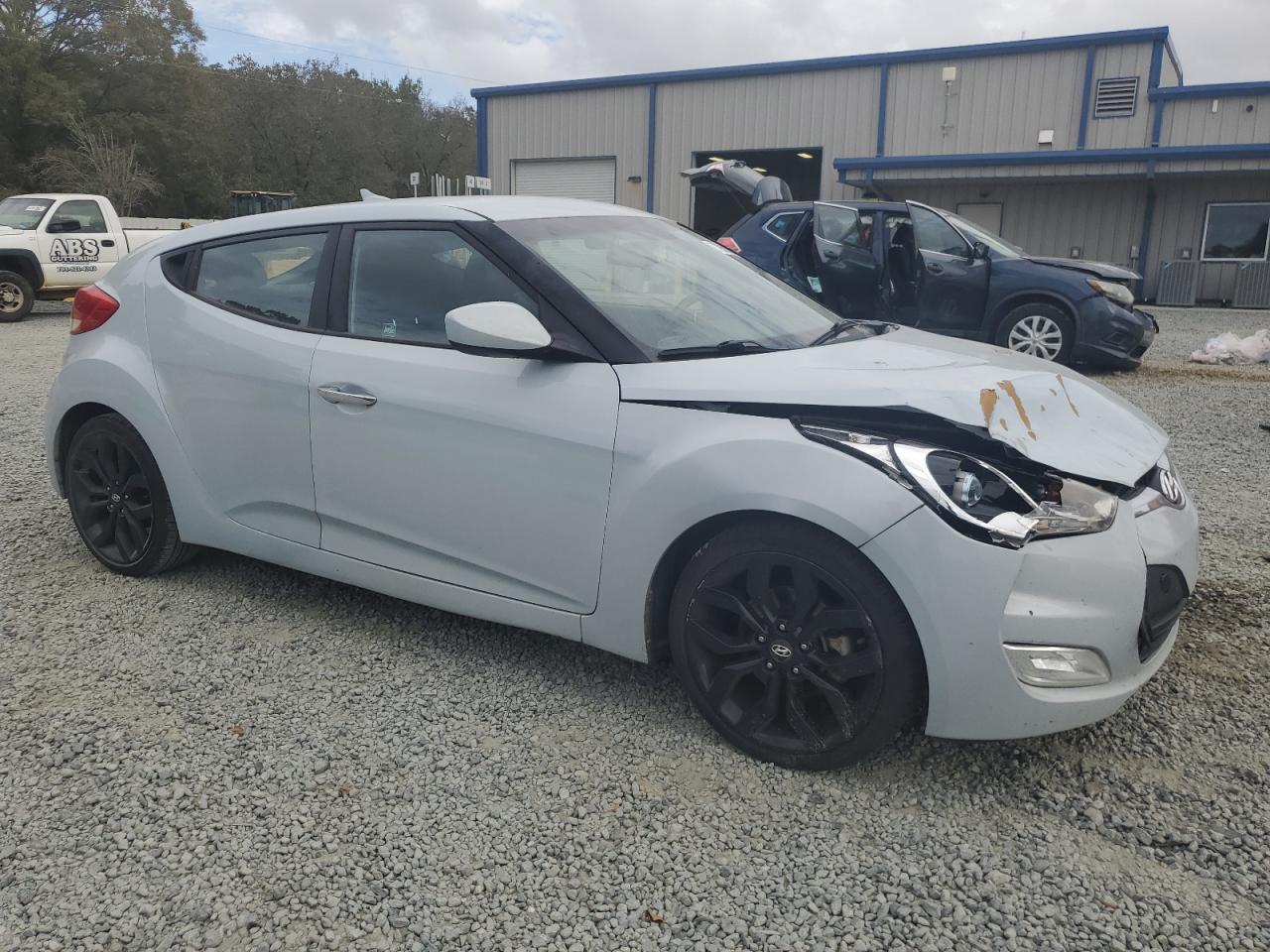 2014 Hyundai Veloster - Image 4