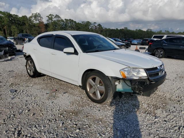  DODGE AVENGER 2012 Белы