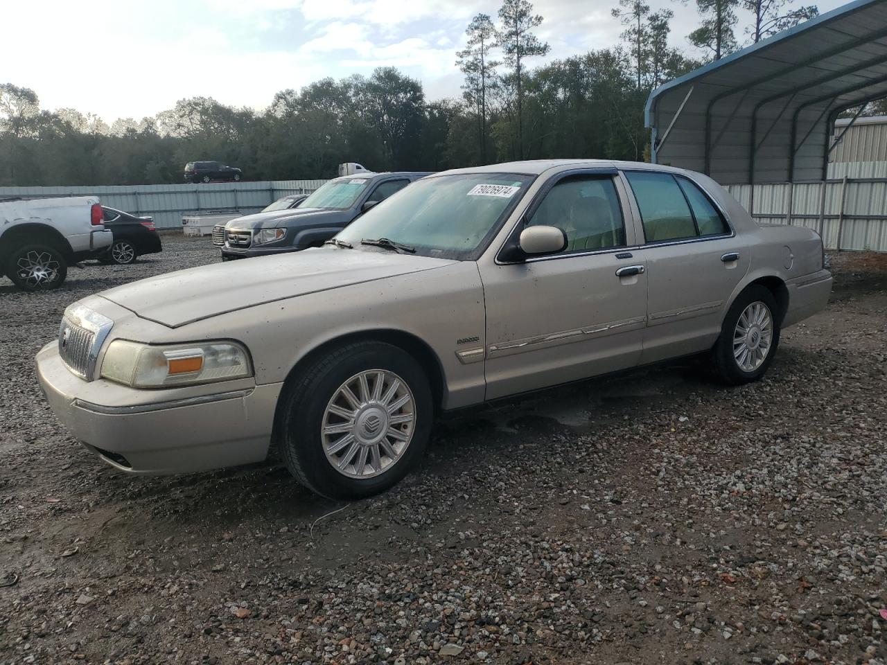 2010 Mercury Grand Marquis - Image 1