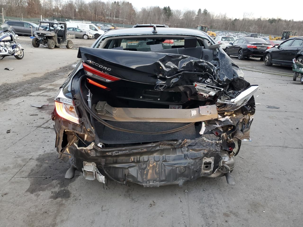 2019 Honda Accord Lx VIN: 1HGCV1F10KA040551 Lot: 81165794