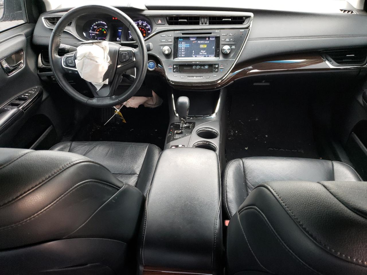 2015 Toyota Avalon - Image 8