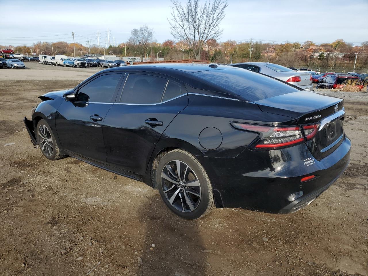 2021 Nissan Maxima - Image 2