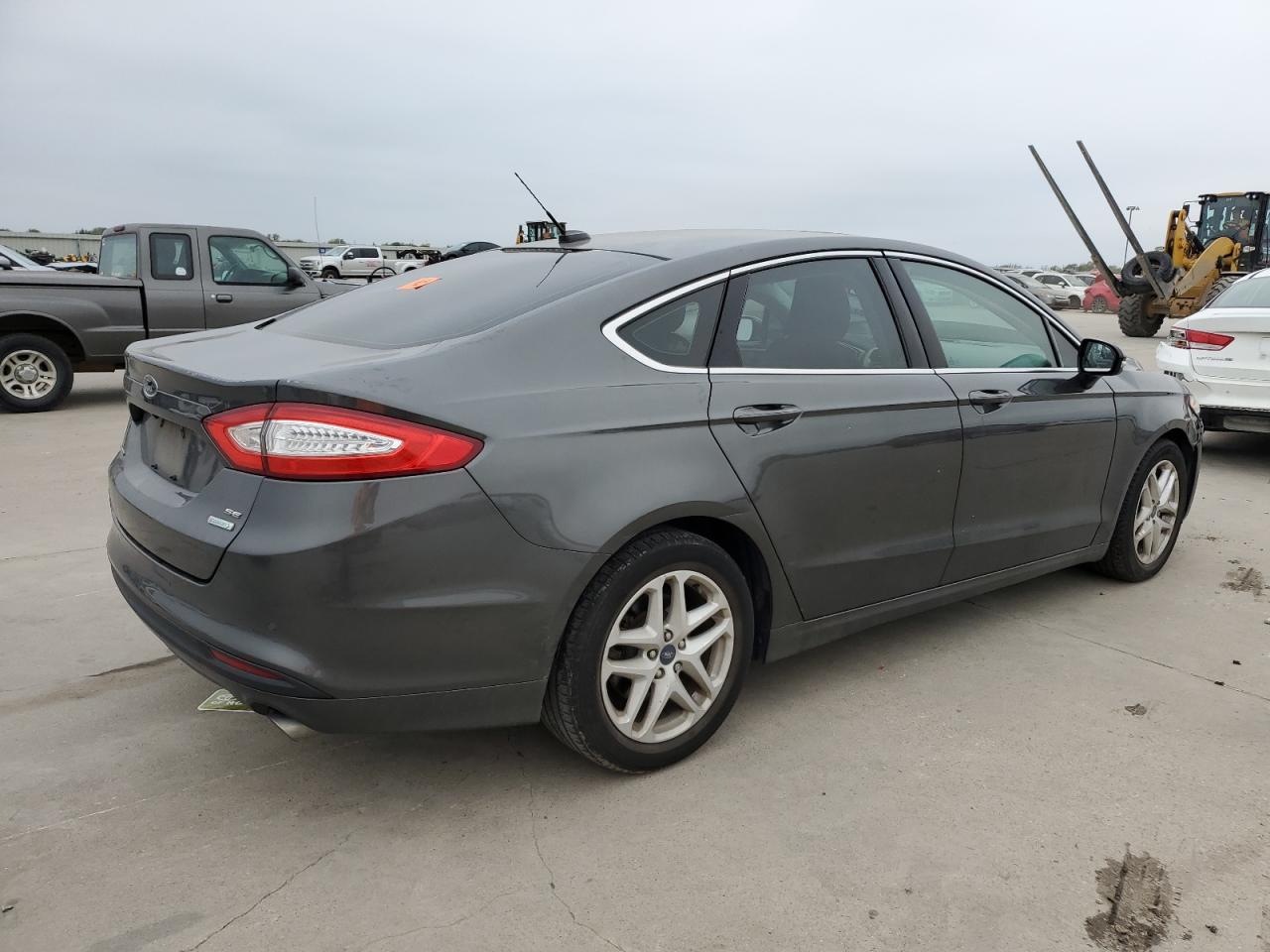 VIN 1FA6P0HD9G5131380 2016 FORD FUSION no.3