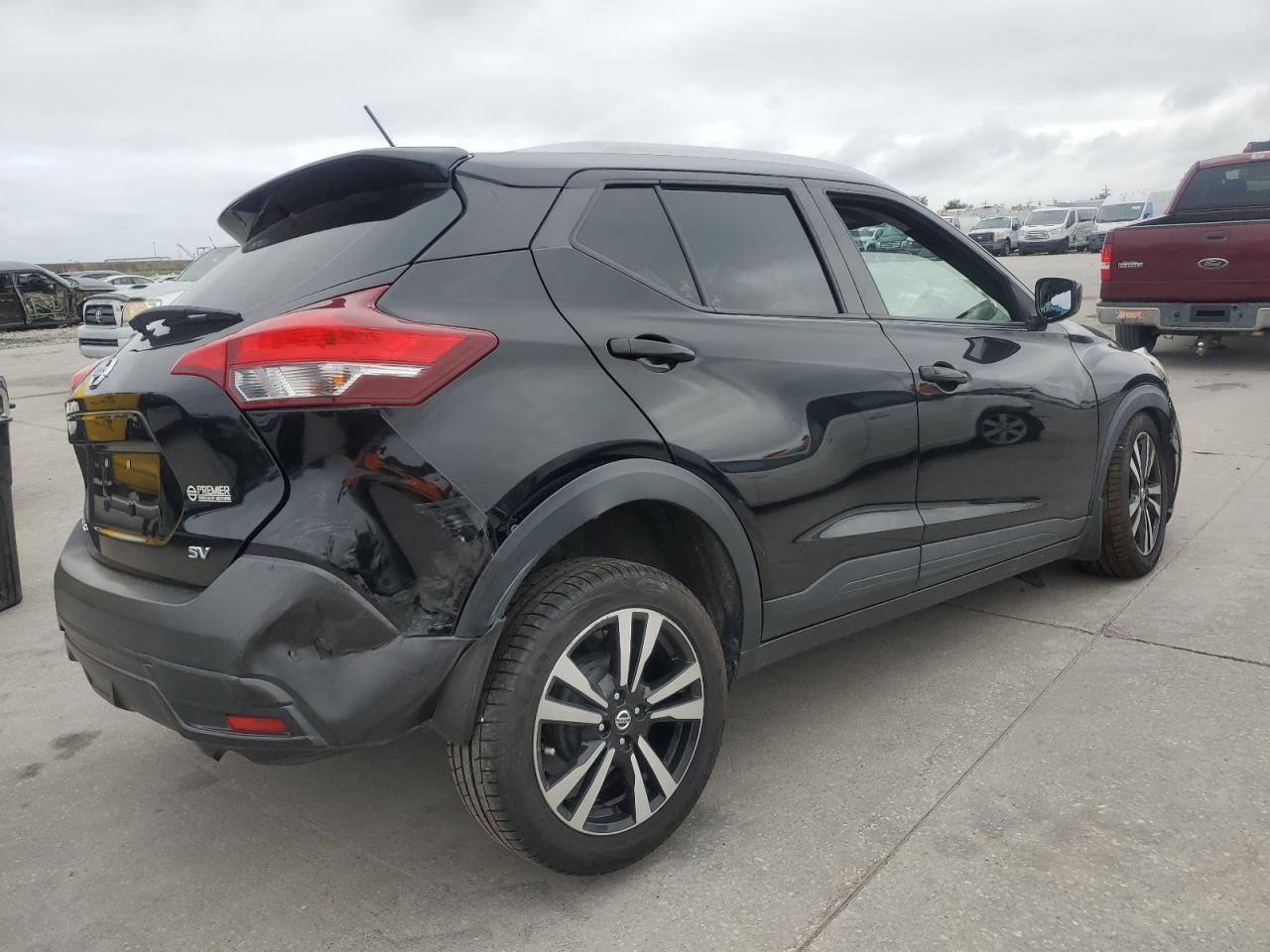 2019 Nissan Kicks - Image 3