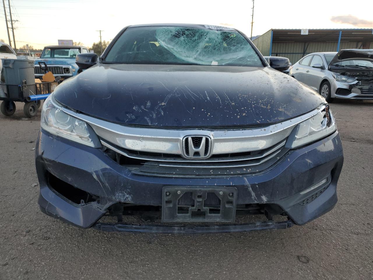 2017 Honda Accord - Image 5