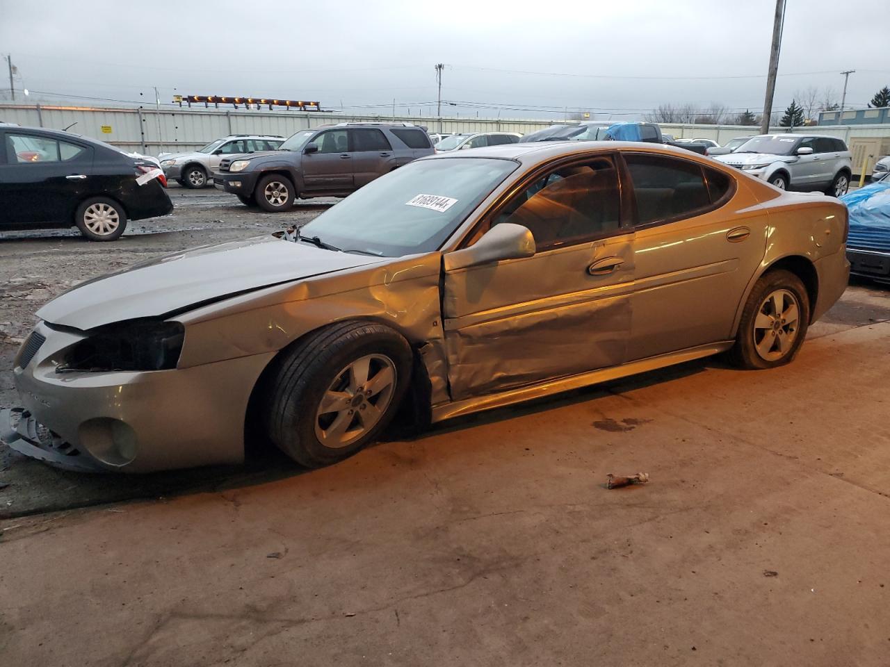 2007 Pontiac Grand Prix VIN: 2G2WP552271229263 Lot: 81689144