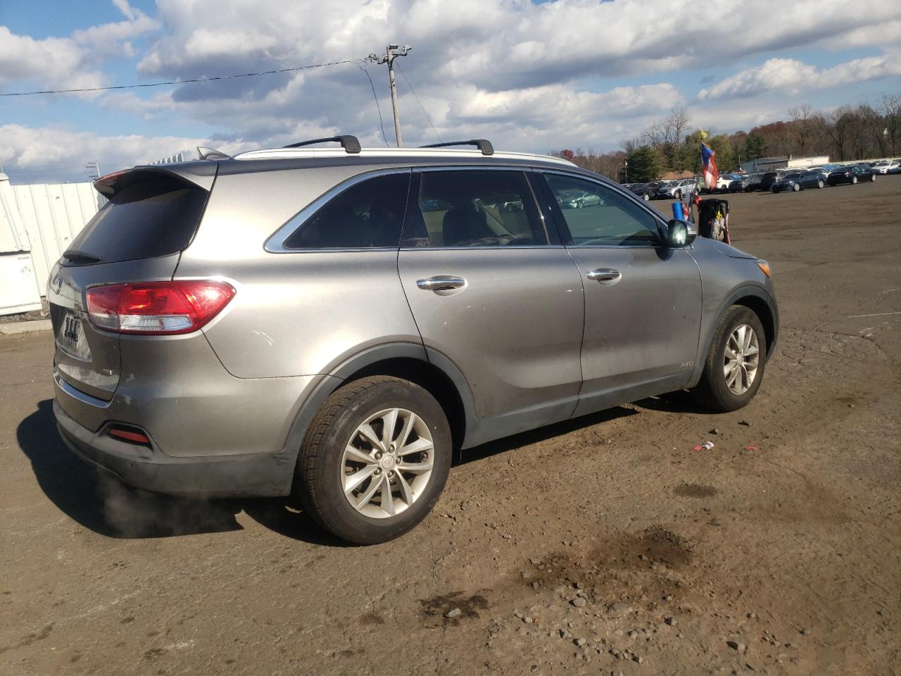 2016 Kia Sorento - Image 3