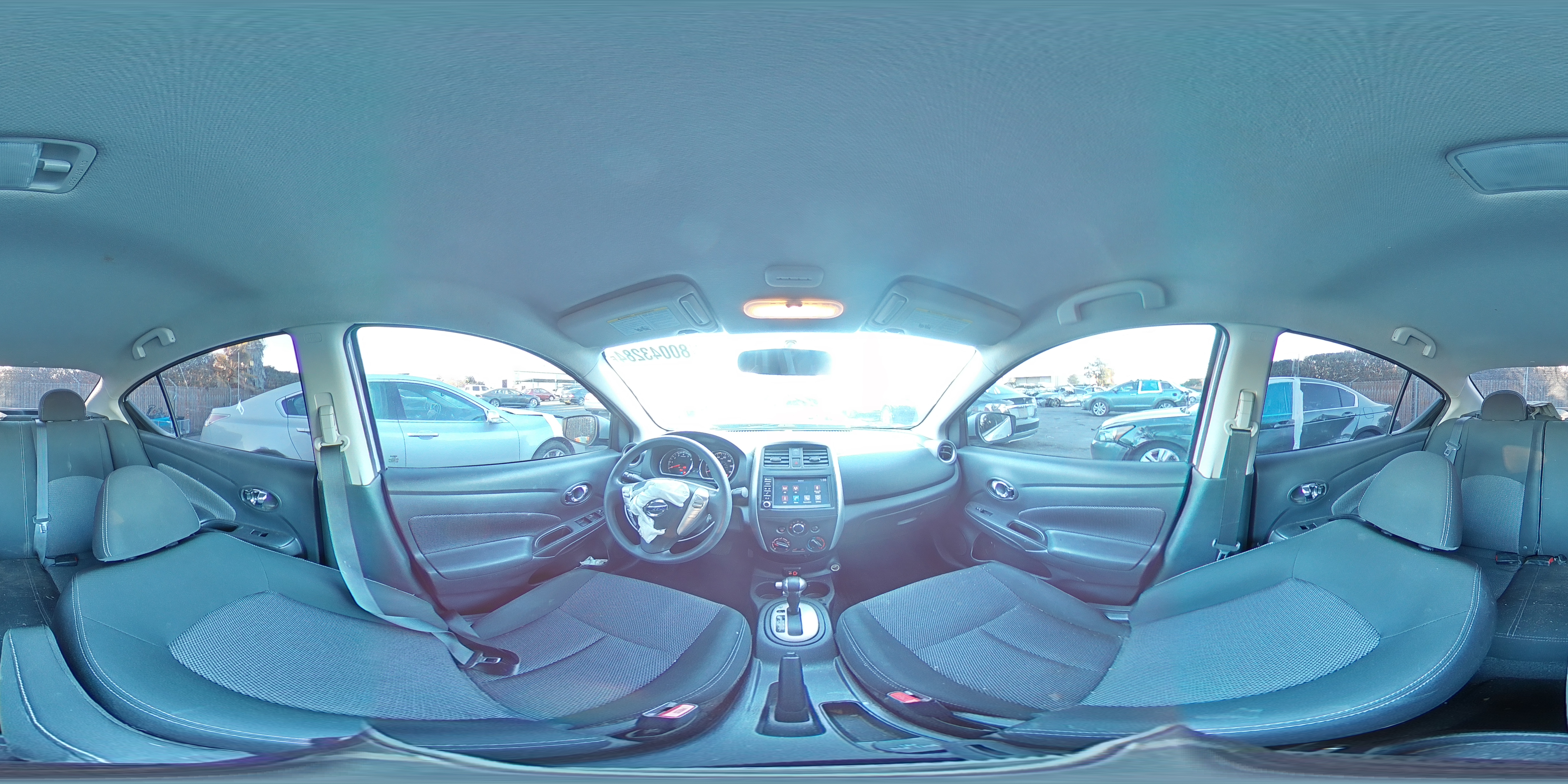 2019 Nissan Versa - Image 13